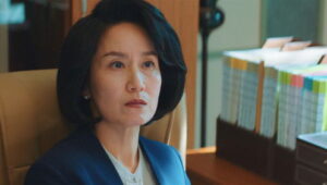 Undercover Miss Hong: 1×13